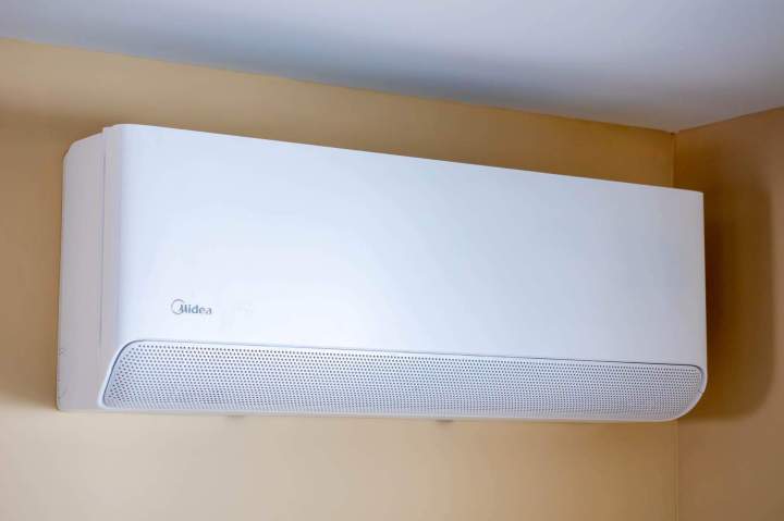 Éclairage moderne salle d'eau Toulouse